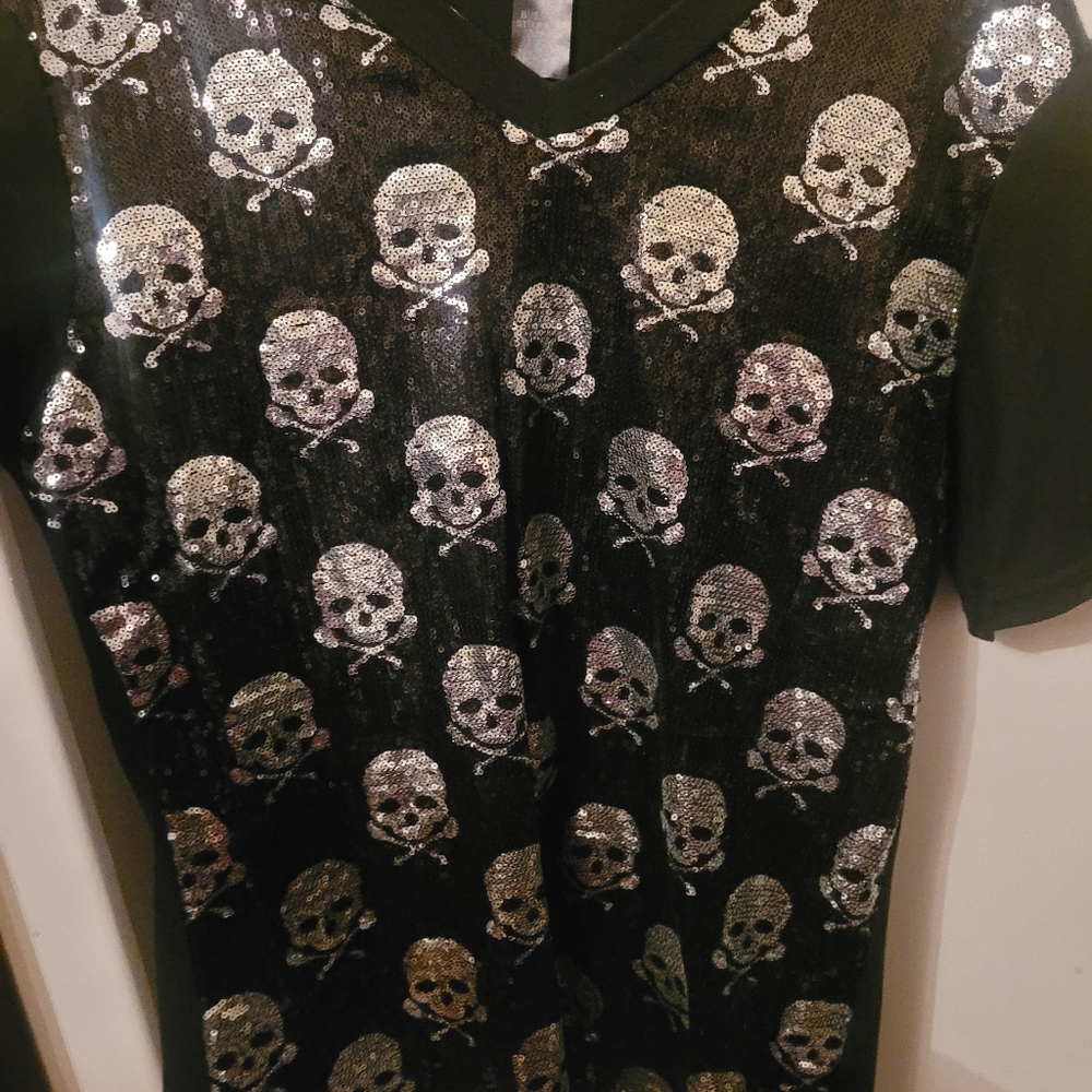 Skull sequins T-shirt